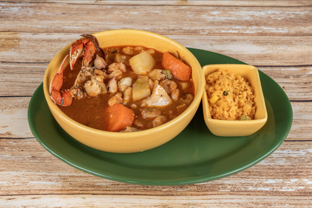 Caldo De Mariscos.