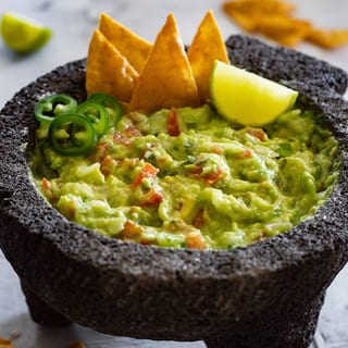 Guacamole Molcajete